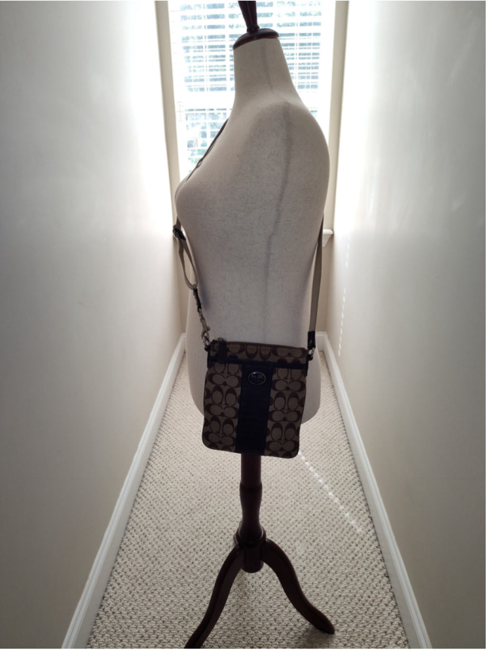 Women's Coach Signature Logo Crossbody Bag, One Size, Beige and Brown